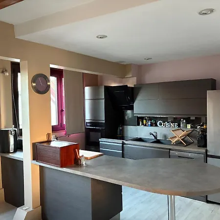Le Grillen - 4 Bedroom - Centre Apartamento