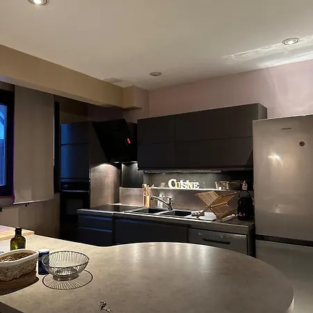 Le Grillen - 4 Bedroom - Centre Apartamento